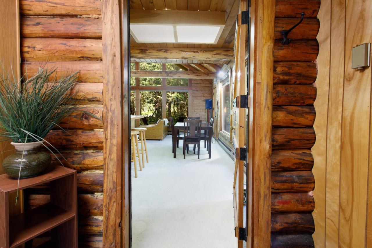 Alpine Meadows Log Cabin Girdwood Eksteriør bilde