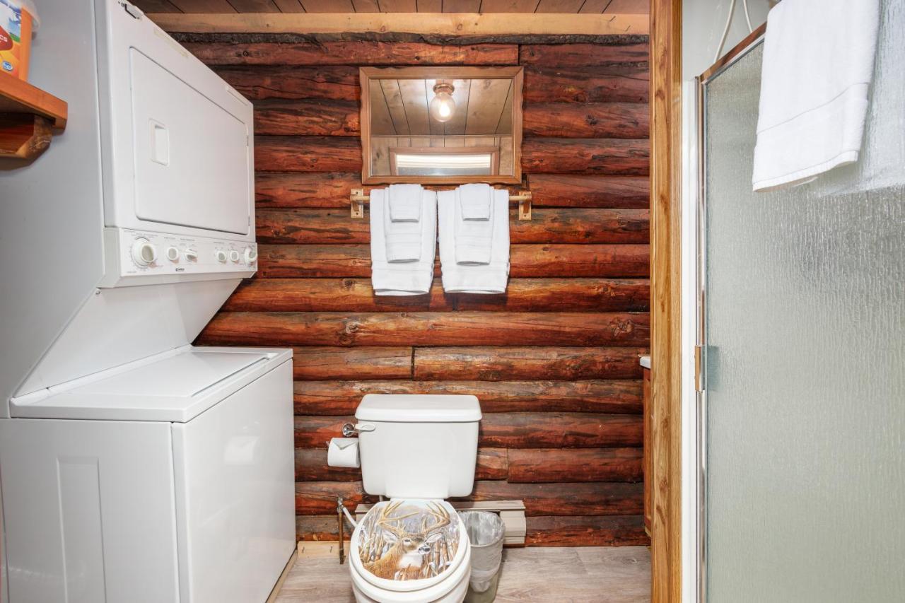 Alpine Meadows Log Cabin Girdwood Eksteriør bilde