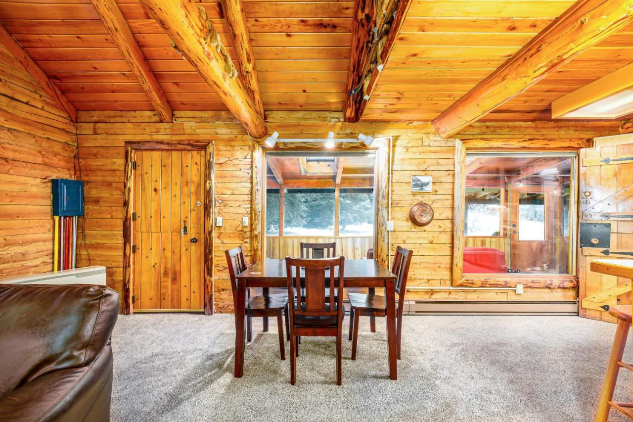 Alpine Meadows Log Cabin Girdwood Eksteriør bilde
